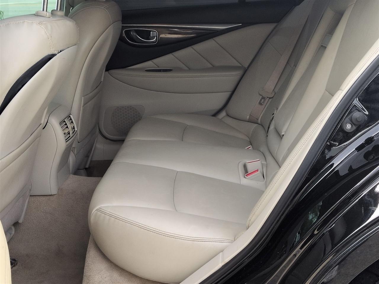 Infiniti Q50 3.0t LUXE 2019