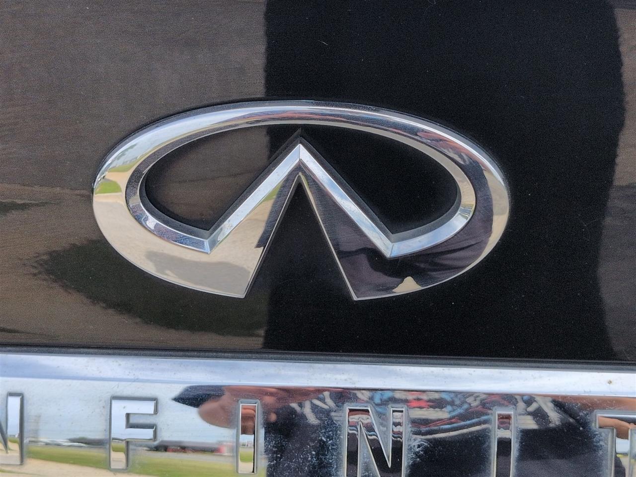 Infiniti Q50 3.0t LUXE 2019