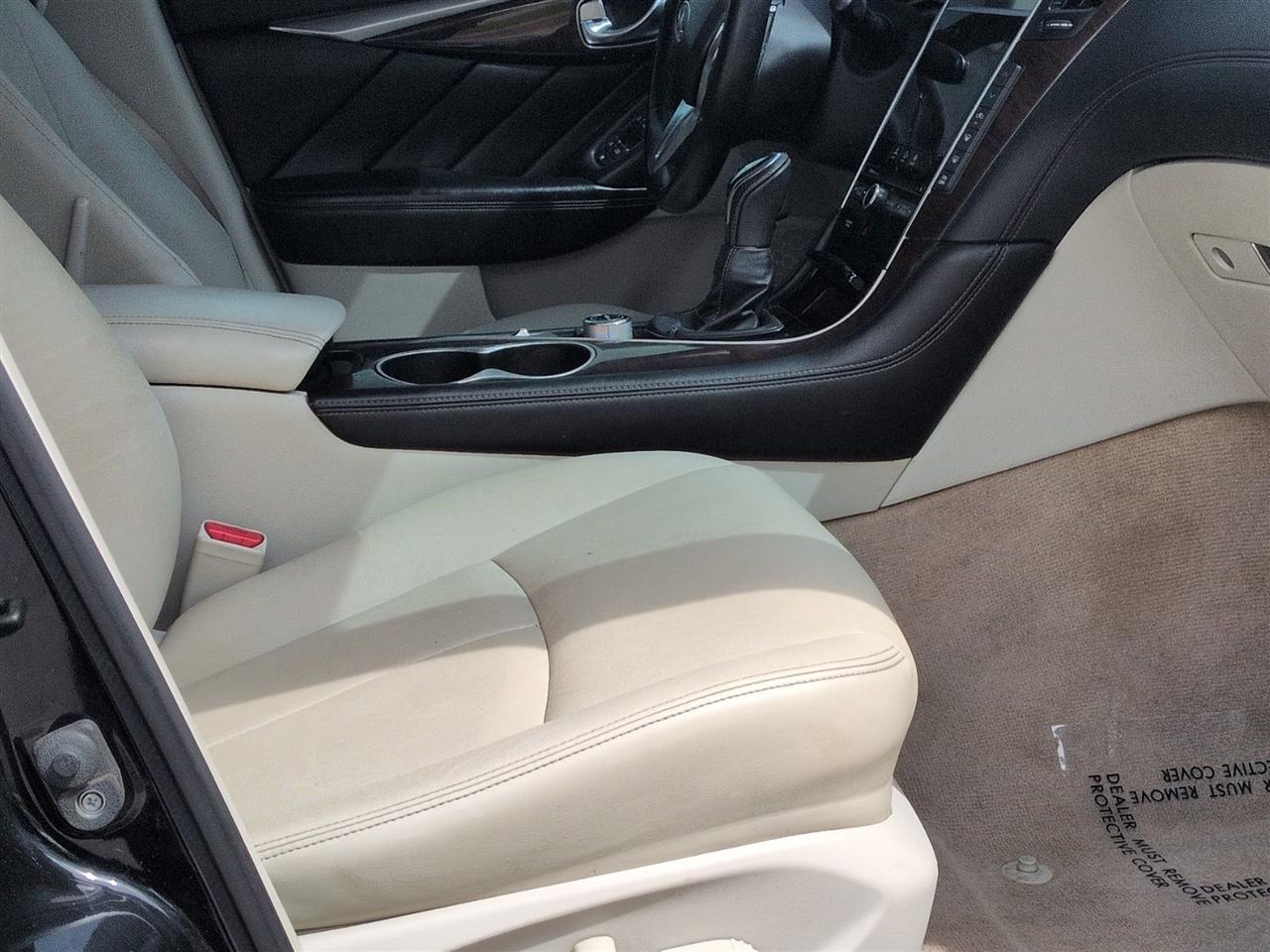 Infiniti Q50 3.0t LUXE 2019