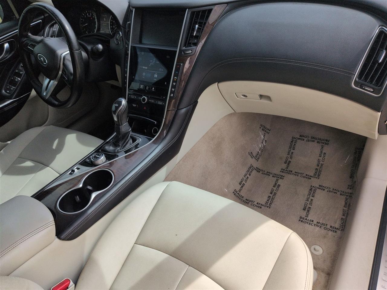 Infiniti Q50 3.0t LUXE 2019