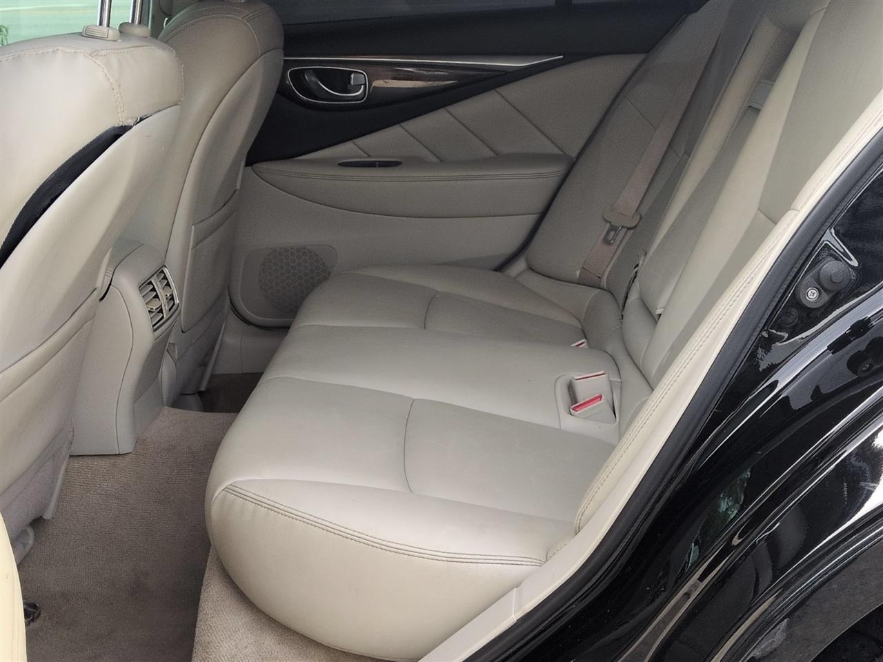 Infiniti Q50 3.0t LUXE 2019