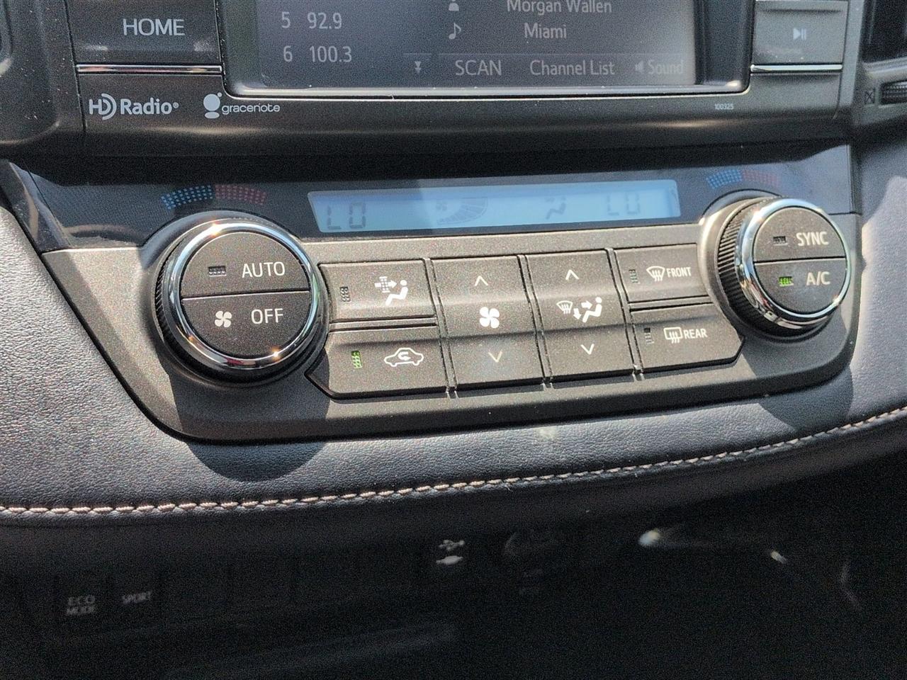 Toyota RAV4 XLE AWD 2015