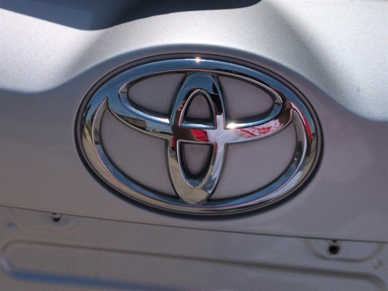 Toyota RAV4 XLE AWD 2015