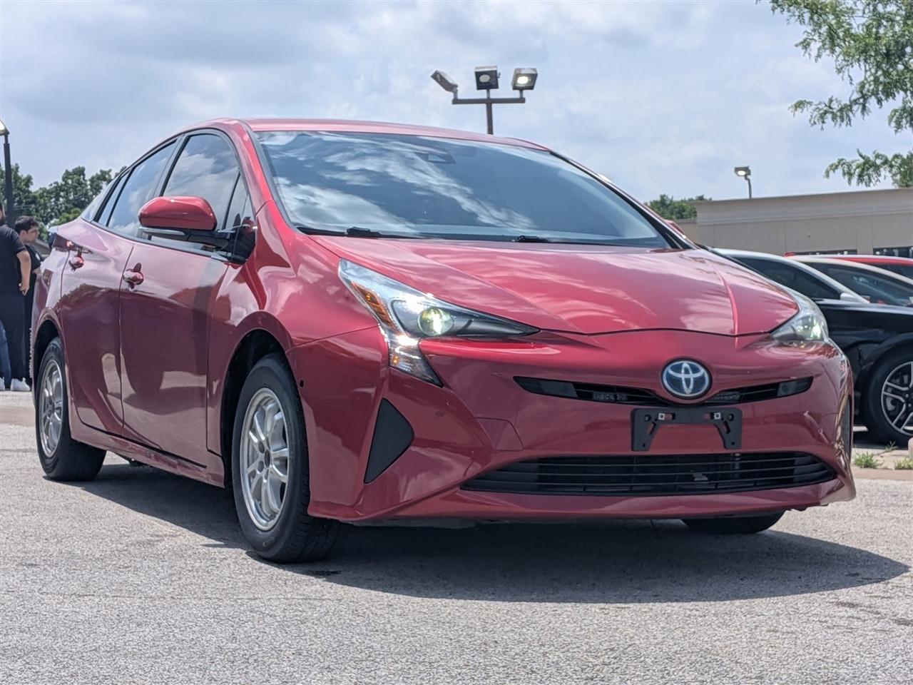 Toyota Prius Two 2018