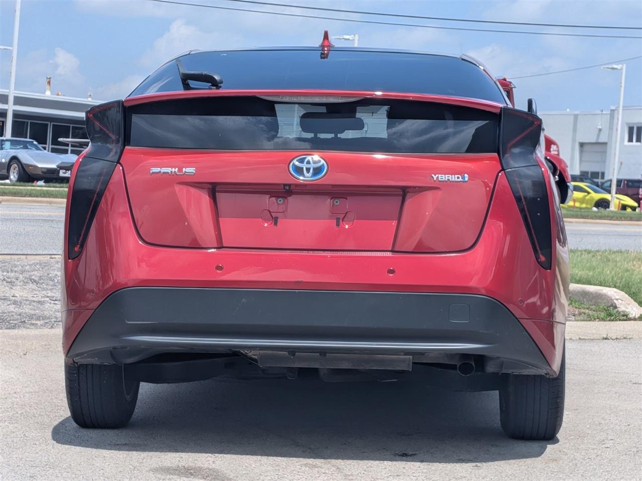 Toyota Prius Two 2018