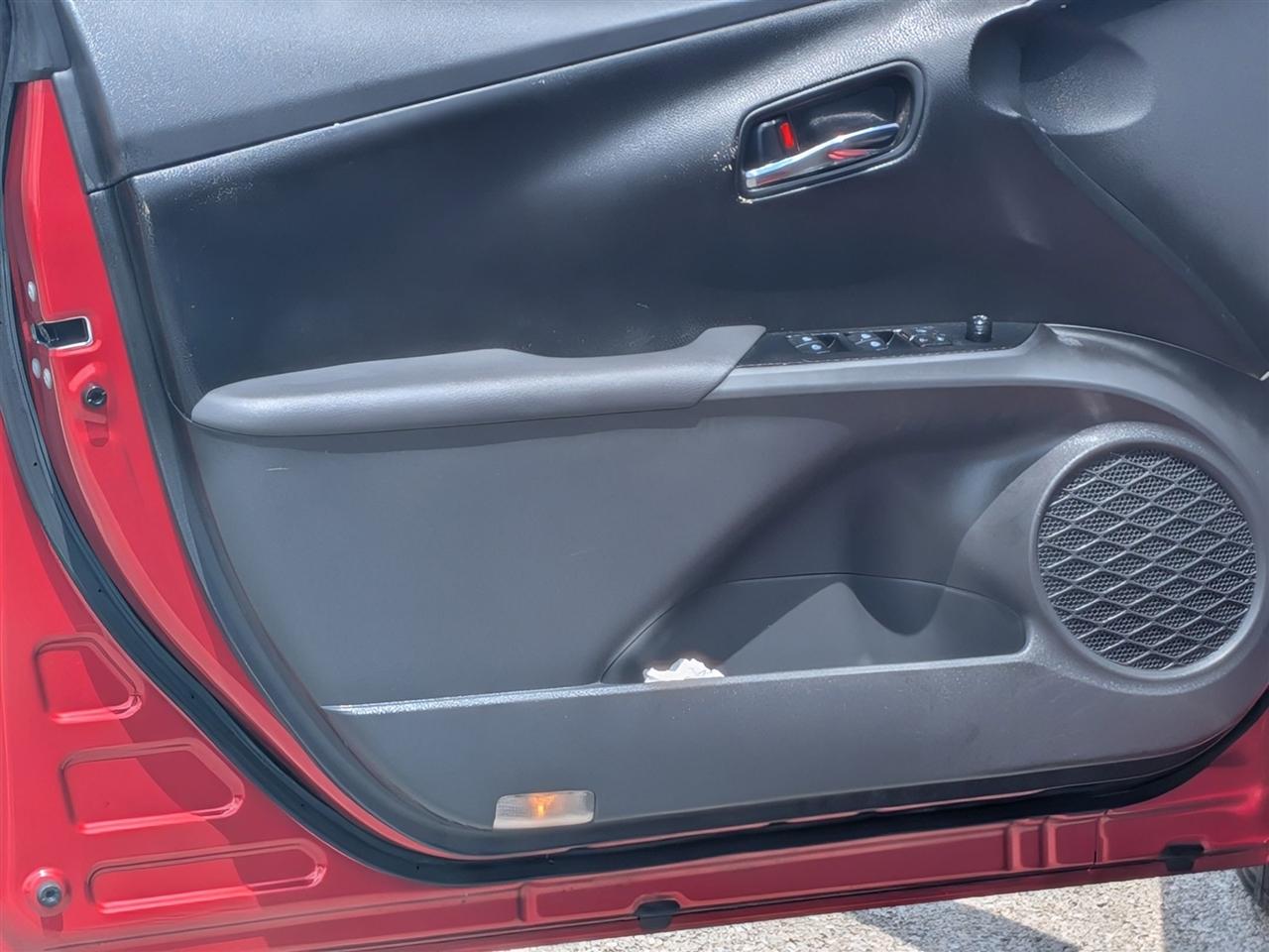 Toyota Prius Two 2018