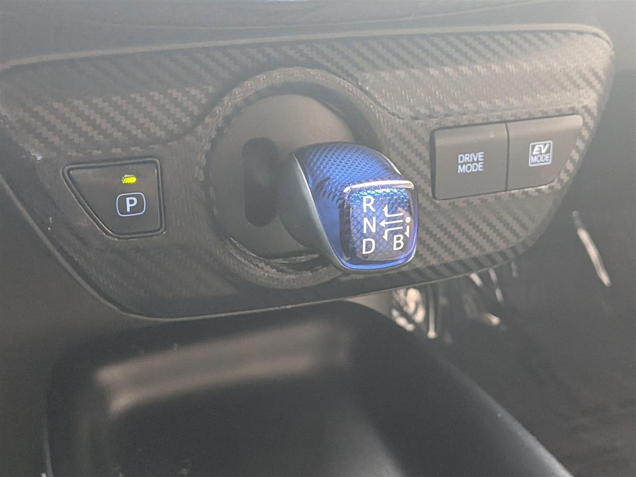 Toyota Prius Two 2018