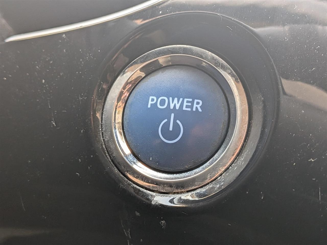 Toyota Prius Two 2018