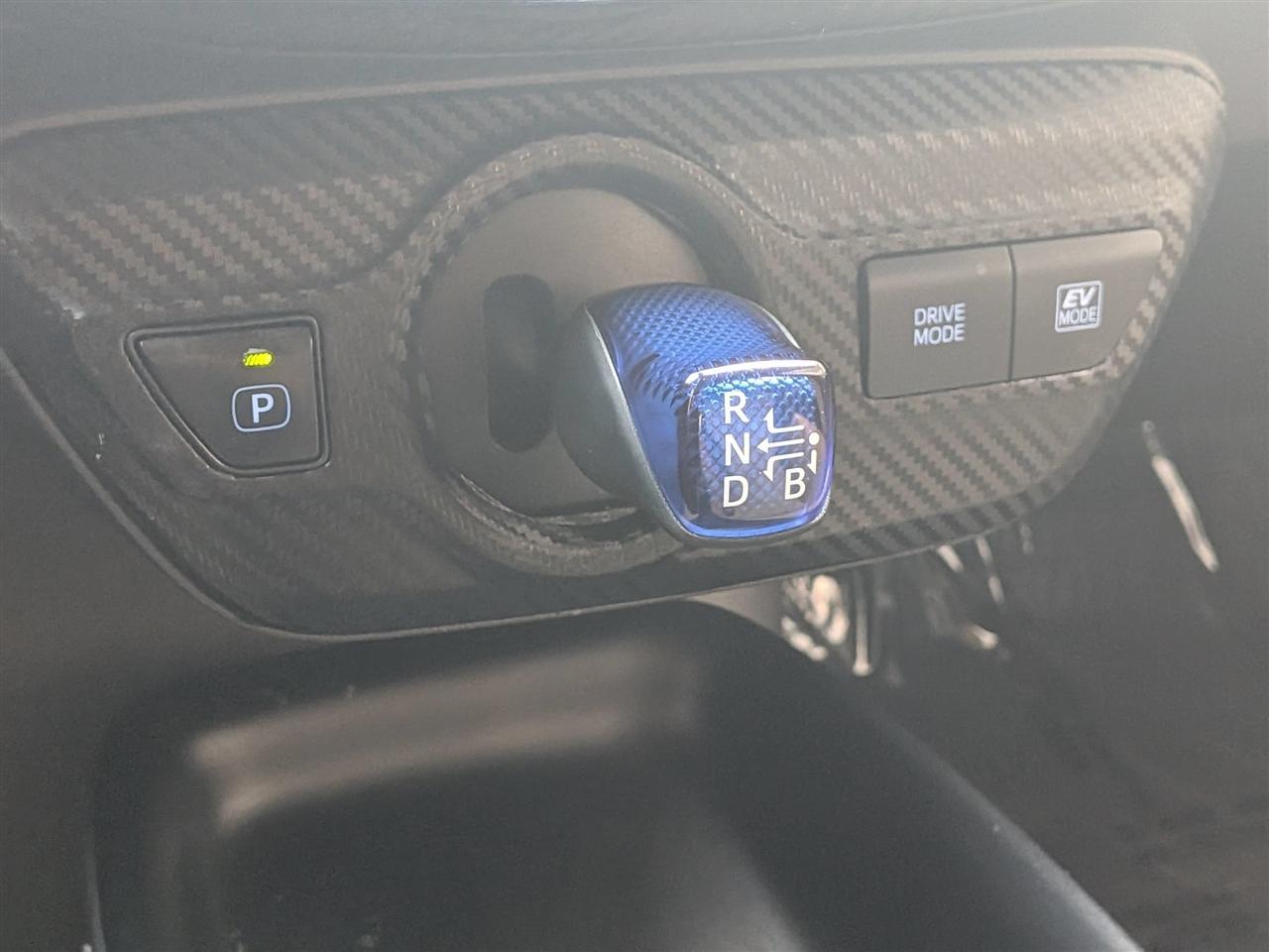 Toyota Prius Two 2018