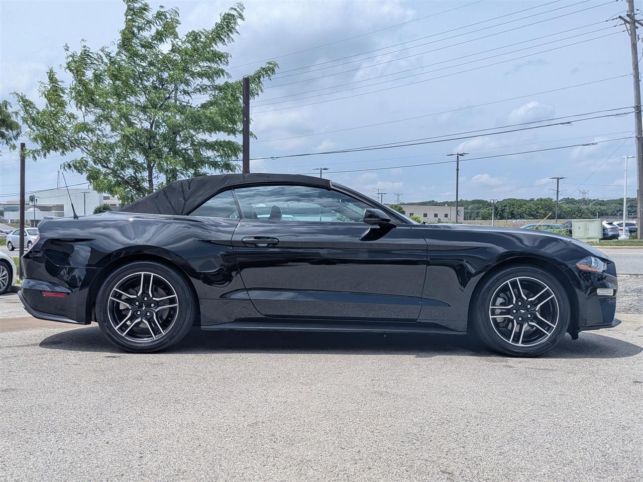 Ford Mustang EcoBoost Premium Convertible 2018