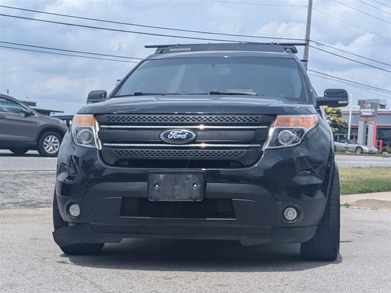 Ford Explorer XLT 4D SUV 4WD 2015
