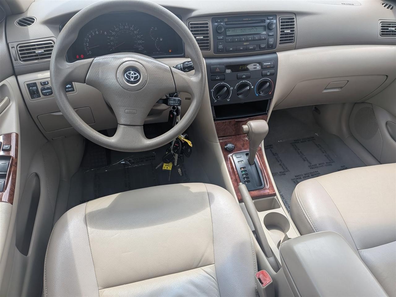 Toyota Corolla CE 4D Sedan 2005