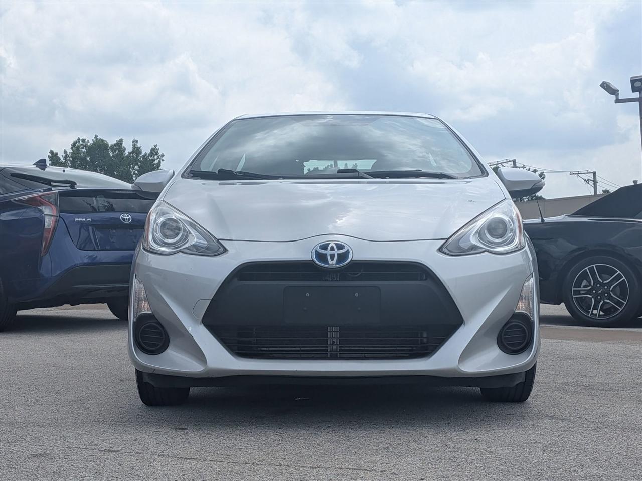 Toyota Prius c Four 2015