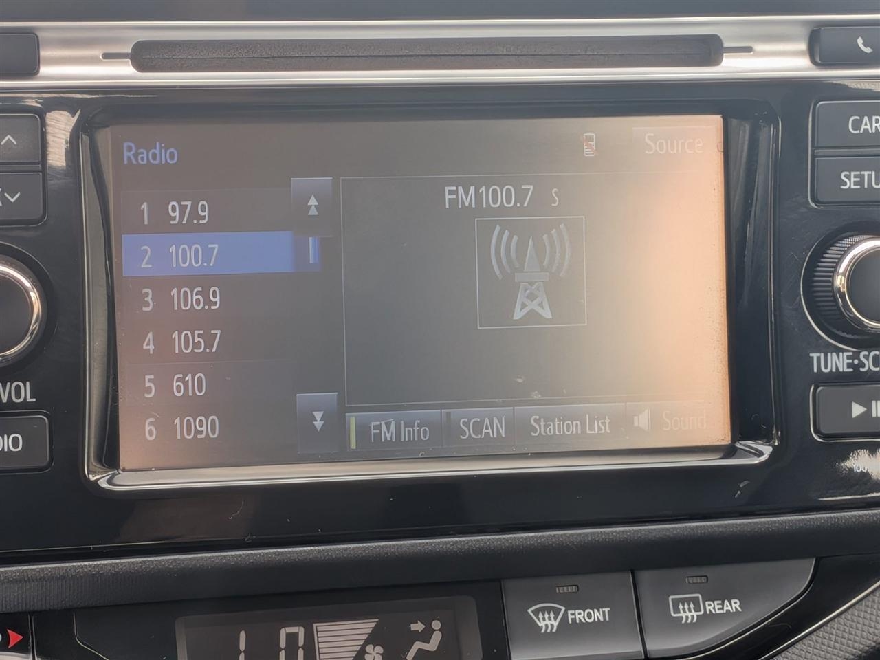 Toyota Prius c Four 2015