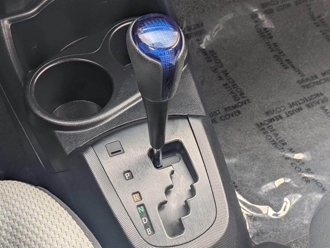 Toyota Prius c Four 2015