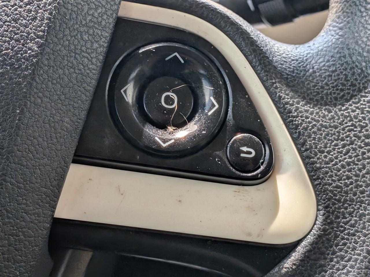 Toyota Prius Two 2016