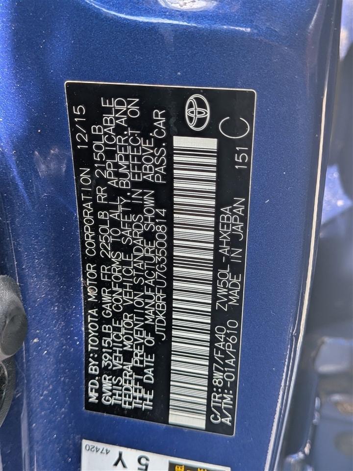 Toyota Prius Two 2016