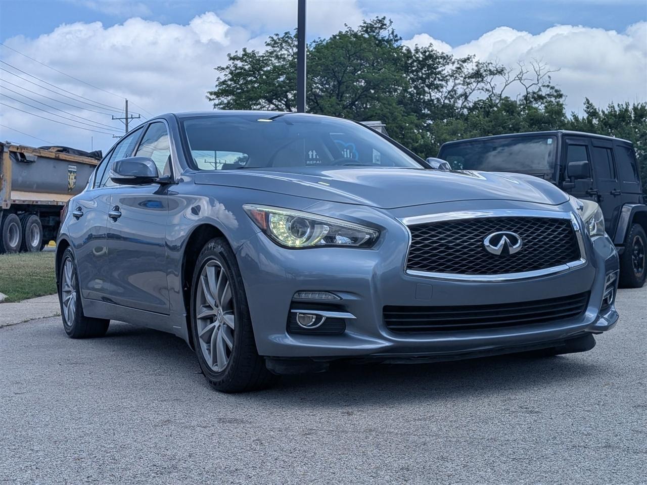 Infiniti Q50 Premium AWD 2014