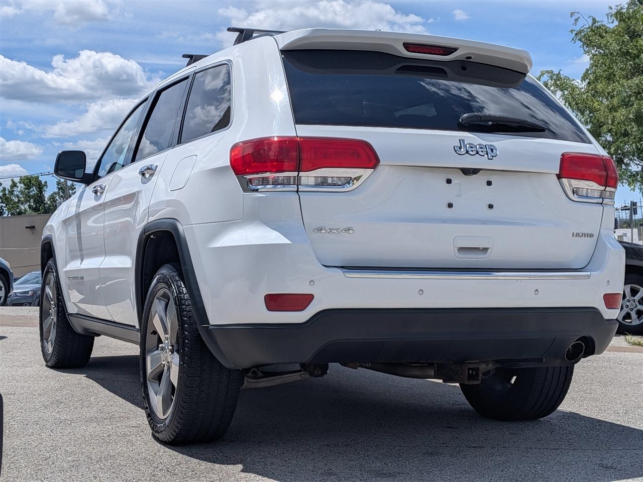 Jeep Grand Cherokee Limited 4D SUV 4WD 2015