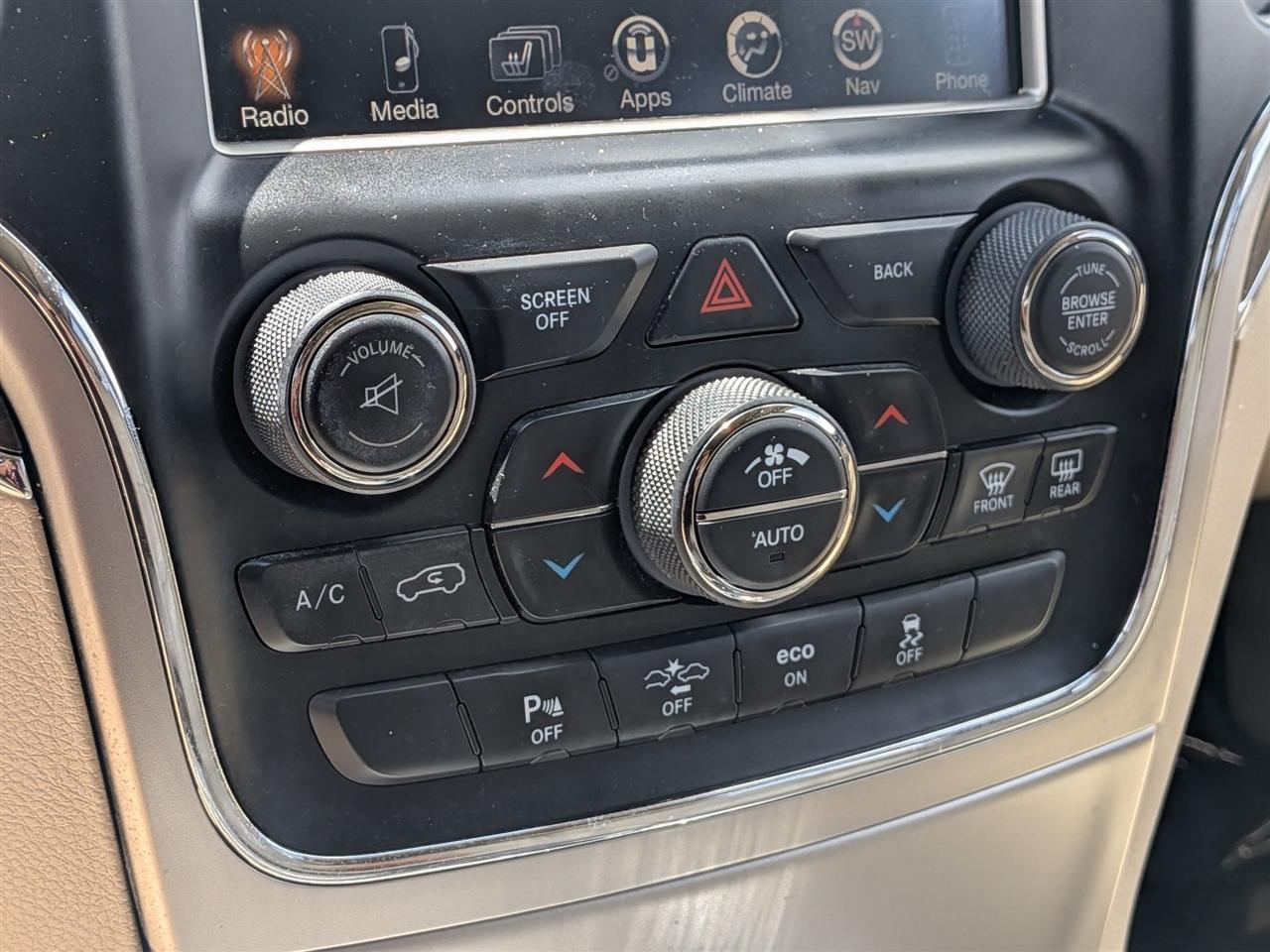 Jeep Grand Cherokee Limited 4D SUV 4WD 2015