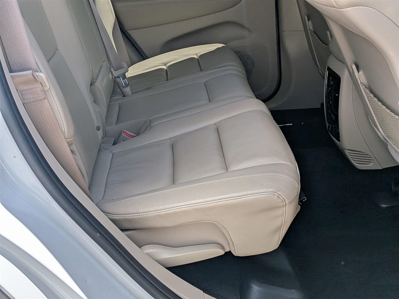 Jeep Grand Cherokee Limited 4D SUV 4WD 2015