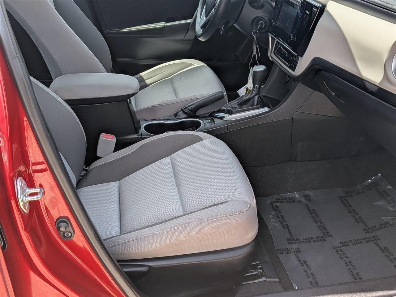 Toyota Corolla LE 4D Sedan 2017