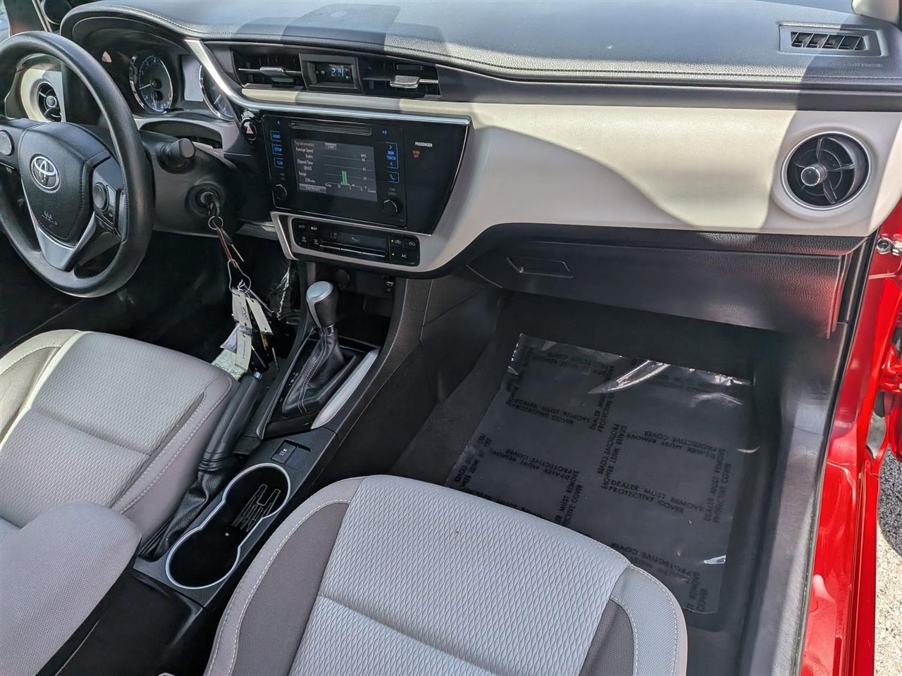 Toyota Corolla LE 4D Sedan 2017