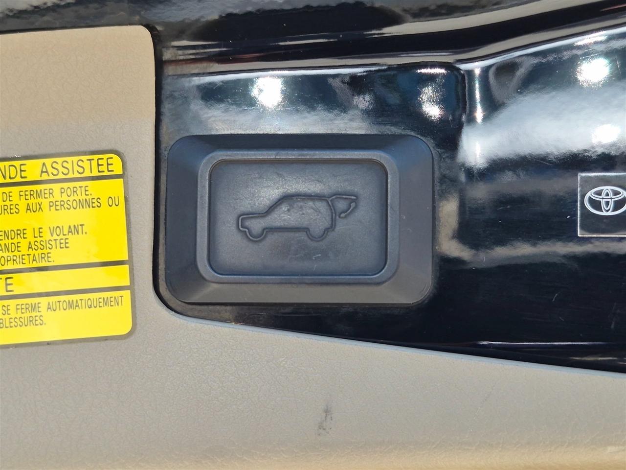 Toyota Highlander Hybrid Limited 4WD 2008