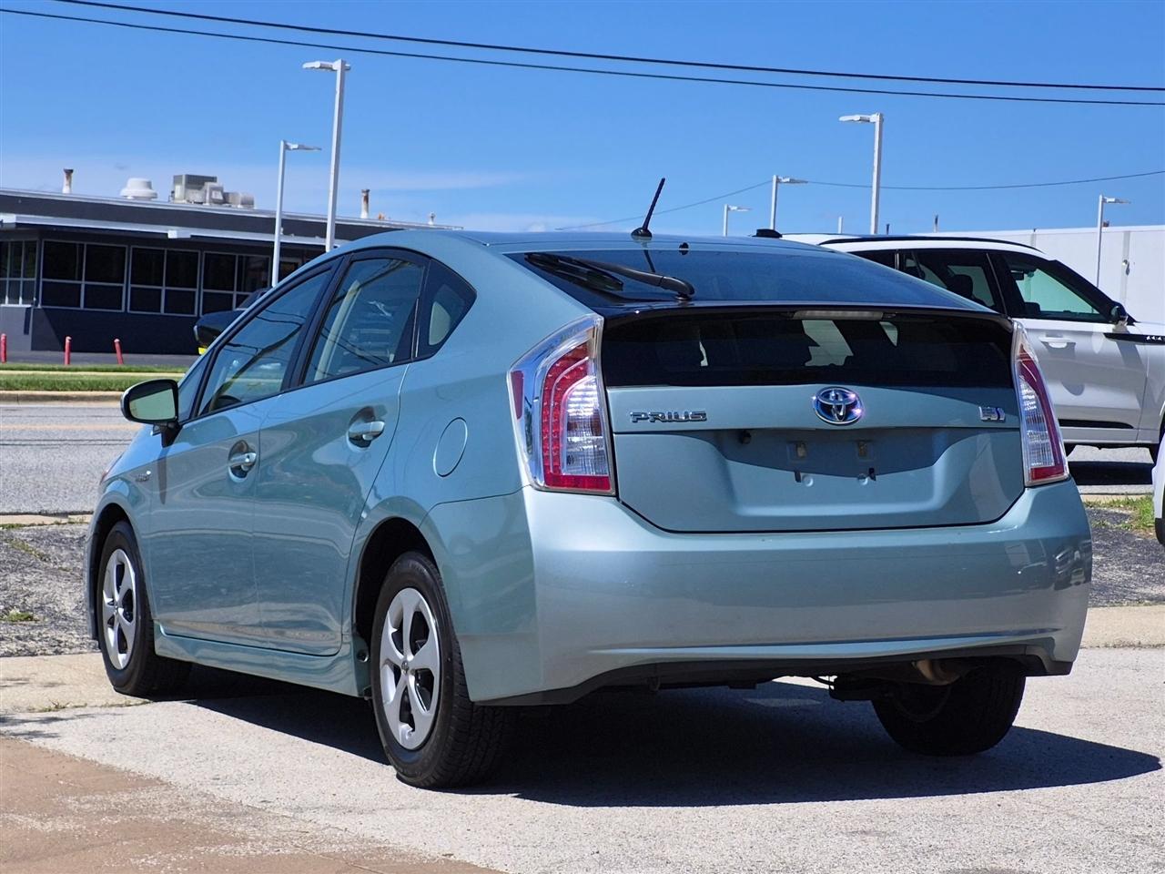 Toyota Prius Three 2014