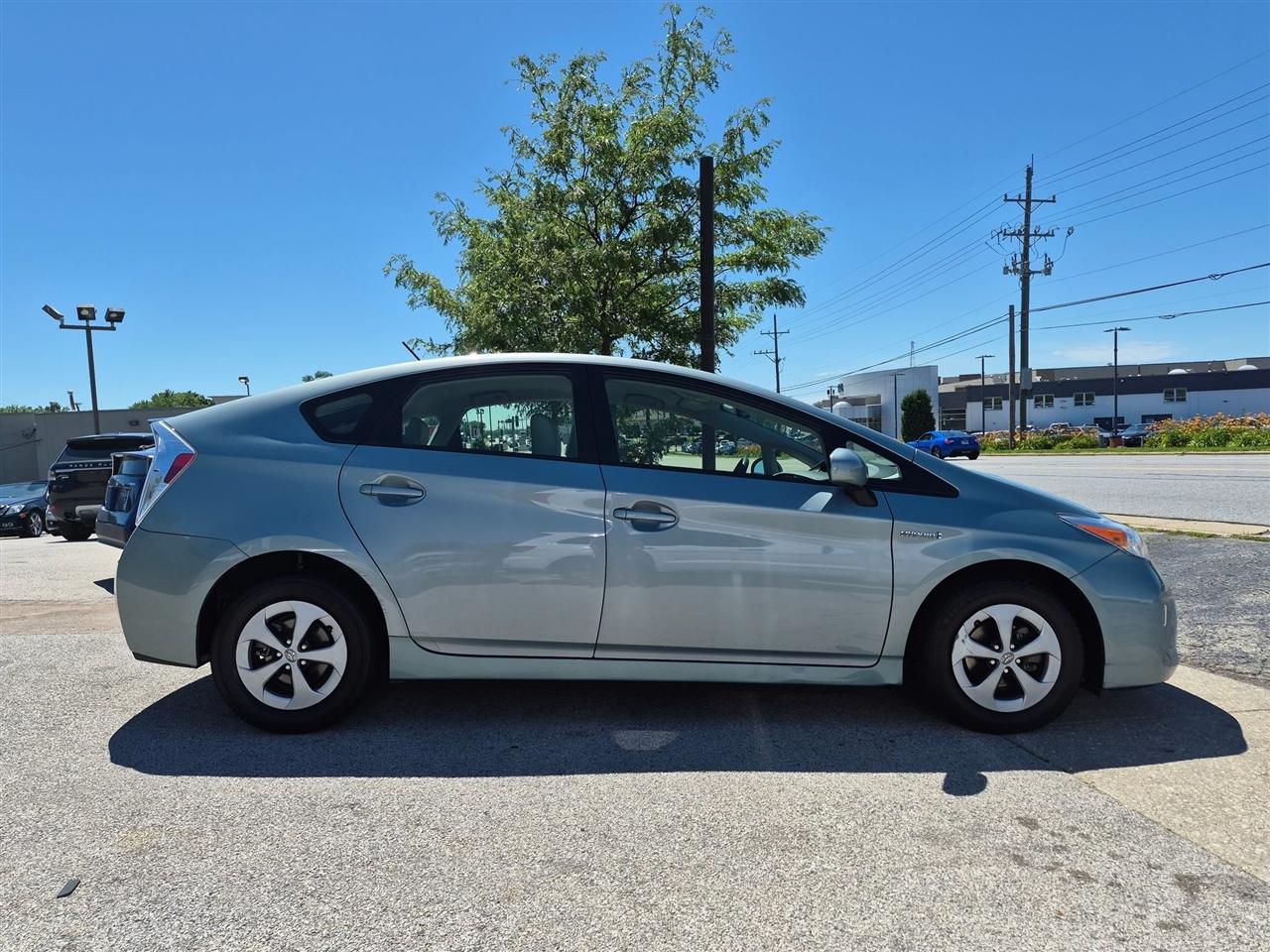 Toyota Prius Three 2014