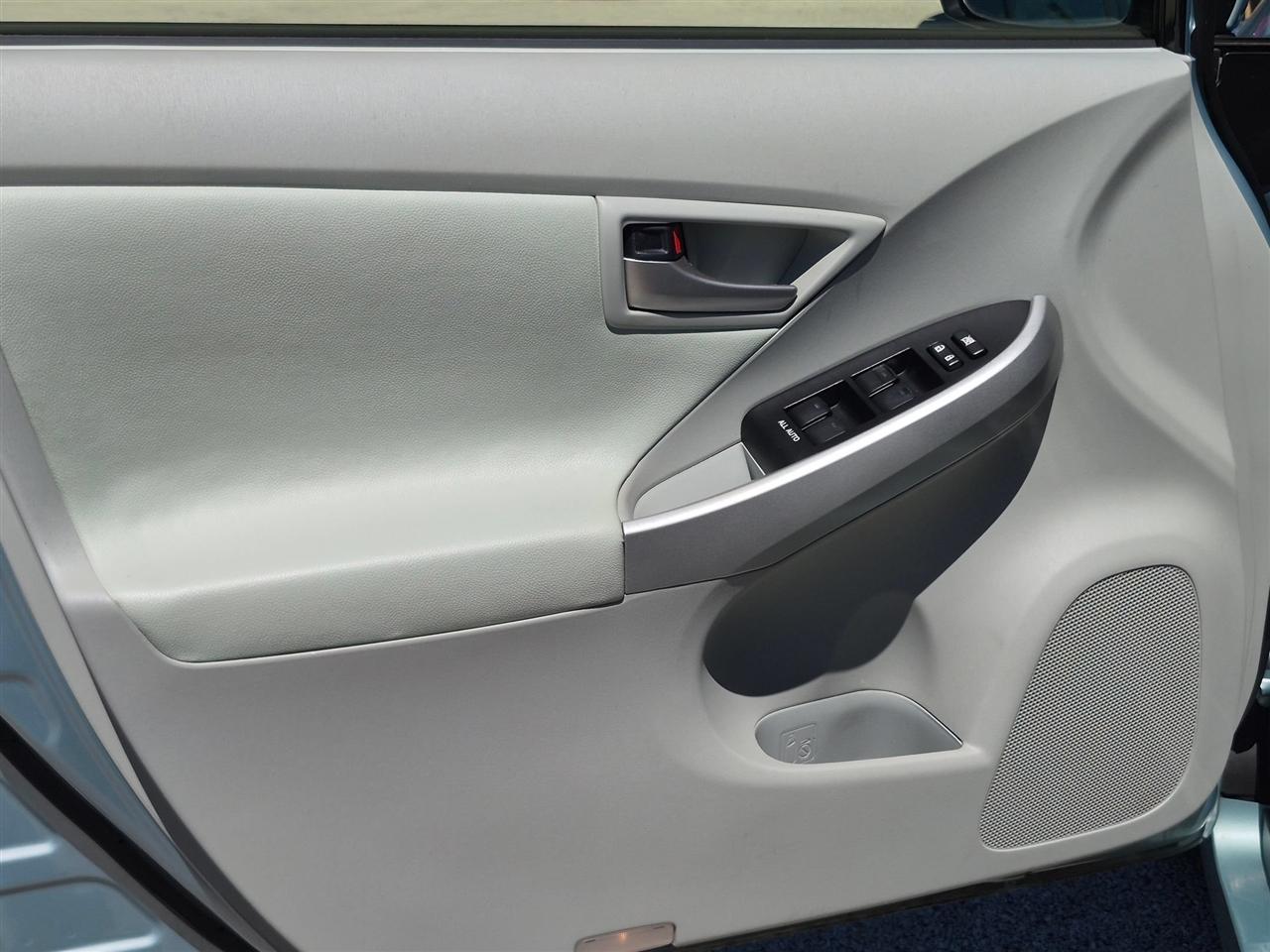 Toyota Prius Three 2014