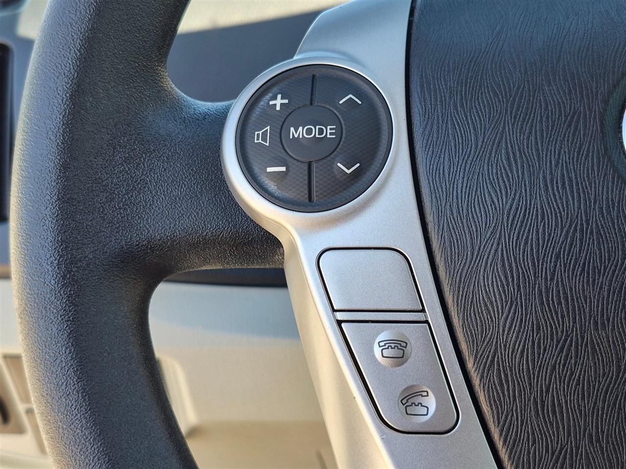 Toyota Prius Three 2014