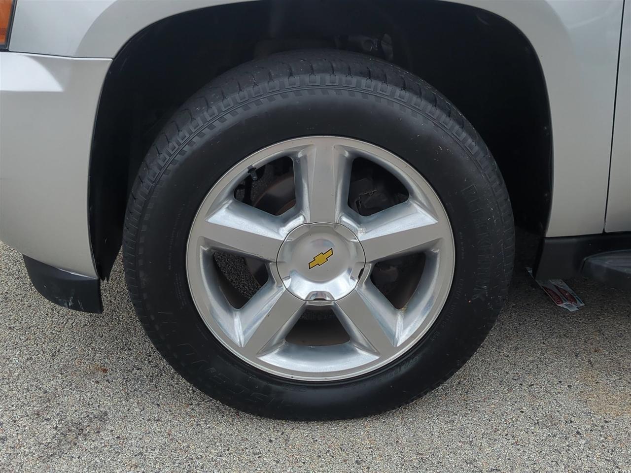 Chevrolet Suburban LTZ 1500 4WD 2013