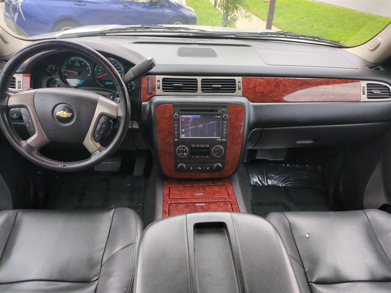 Chevrolet Suburban LTZ 1500 4WD 2013