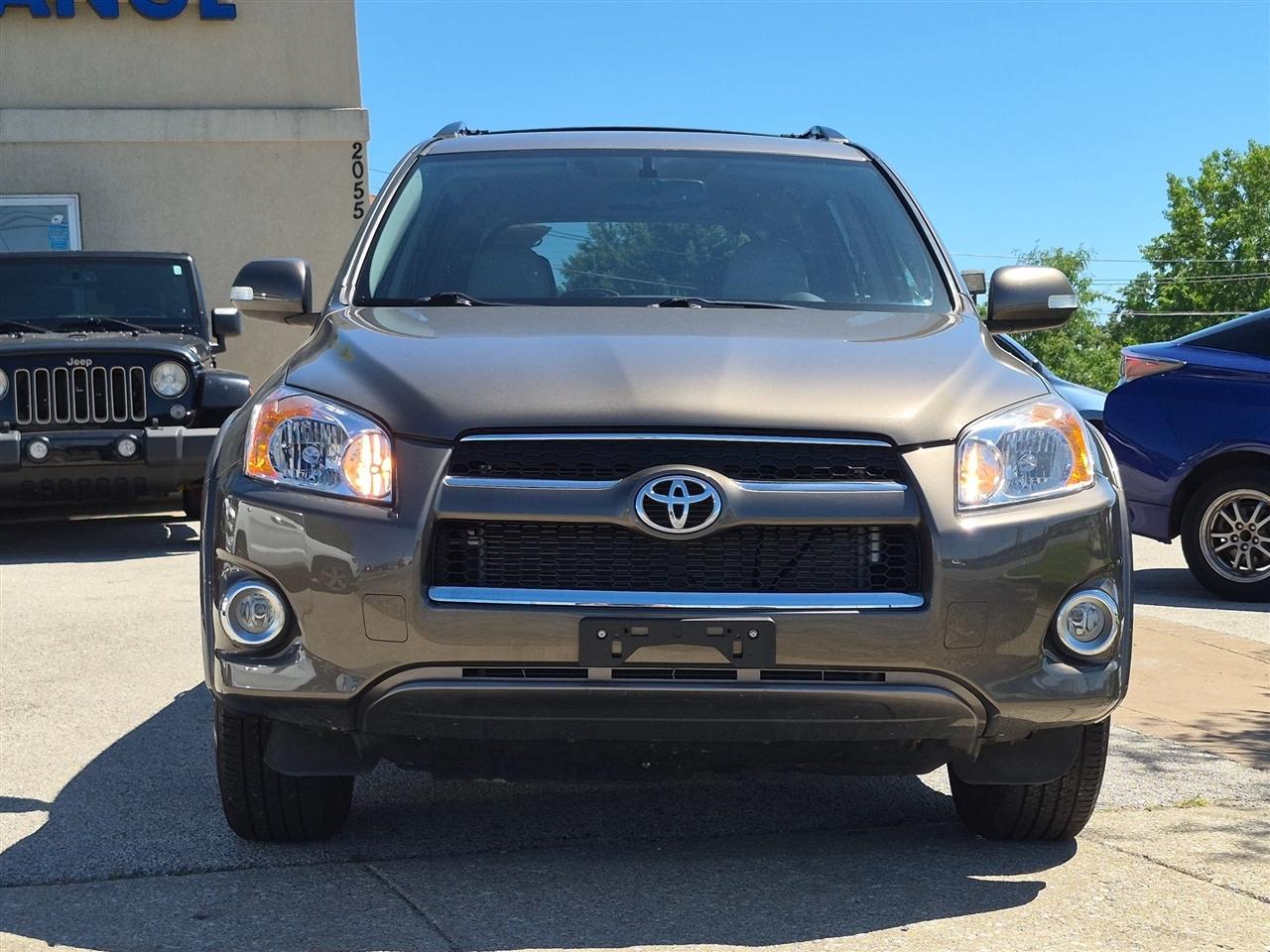 Toyota RAV4 Limited I4 4WD 2012