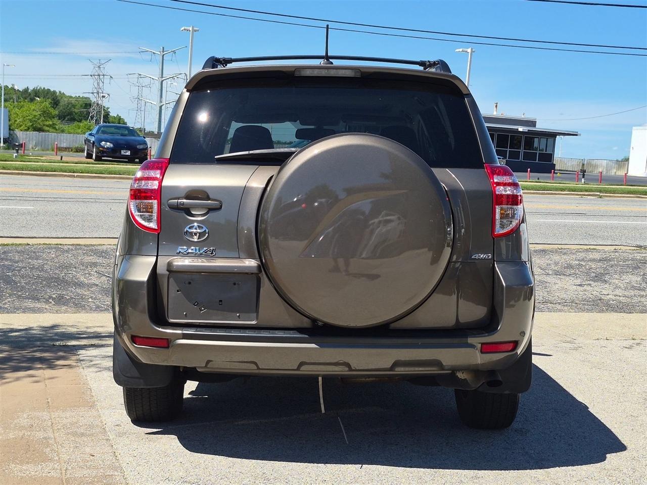Toyota RAV4 Limited I4 4WD 2012