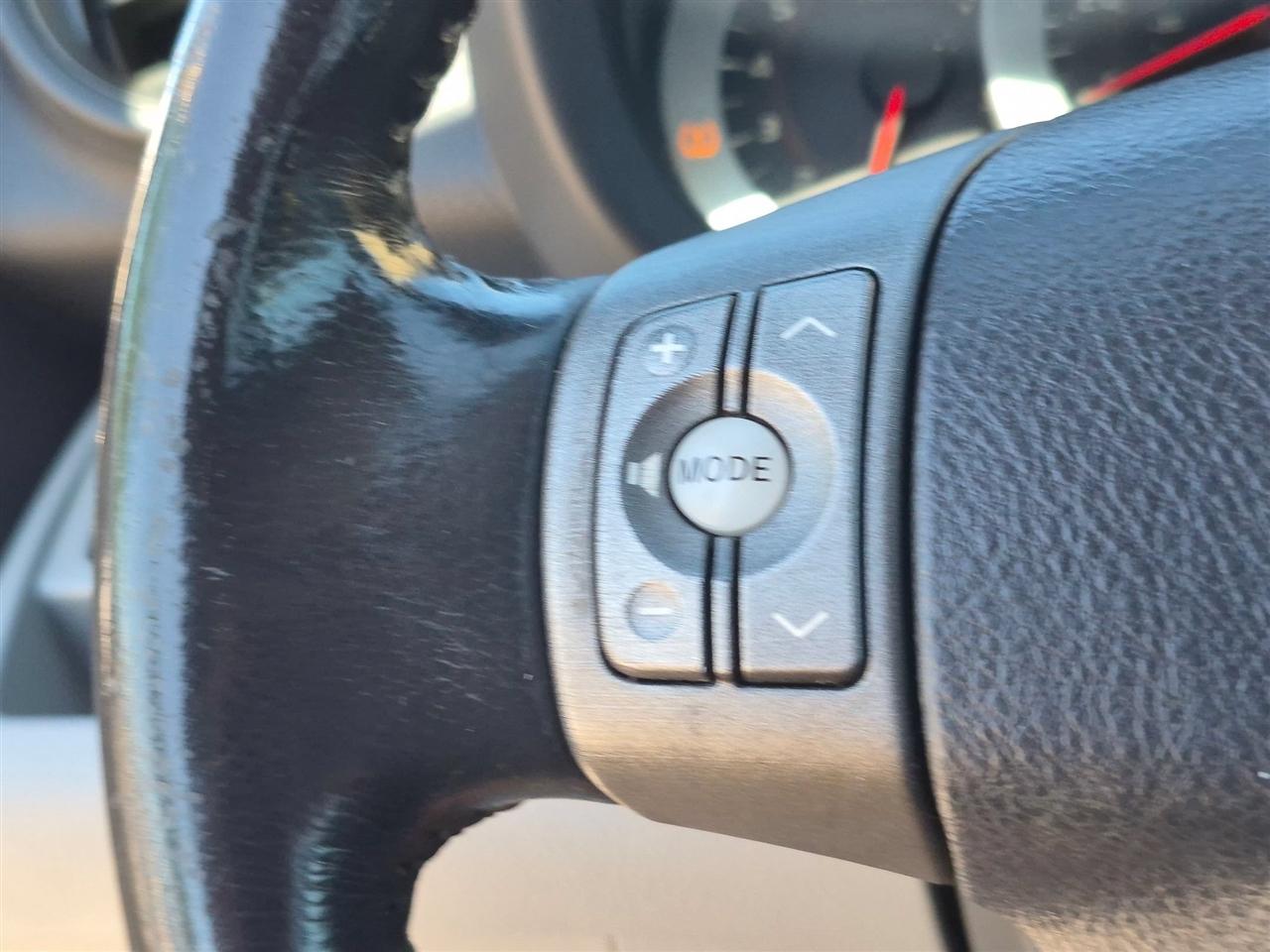 Toyota RAV4 Limited I4 4WD 2012