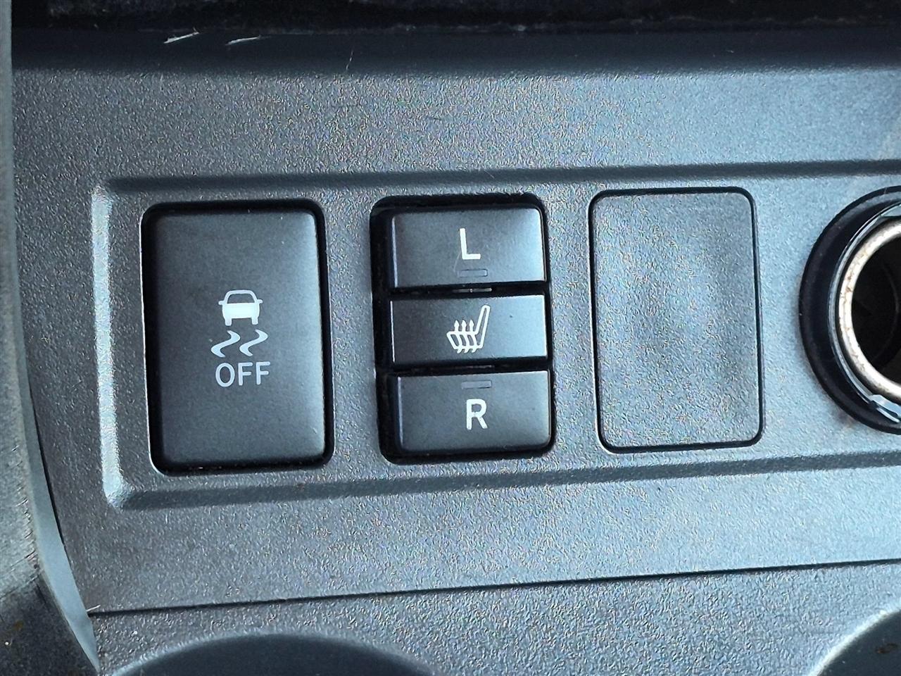 Toyota RAV4 Limited I4 4WD 2012