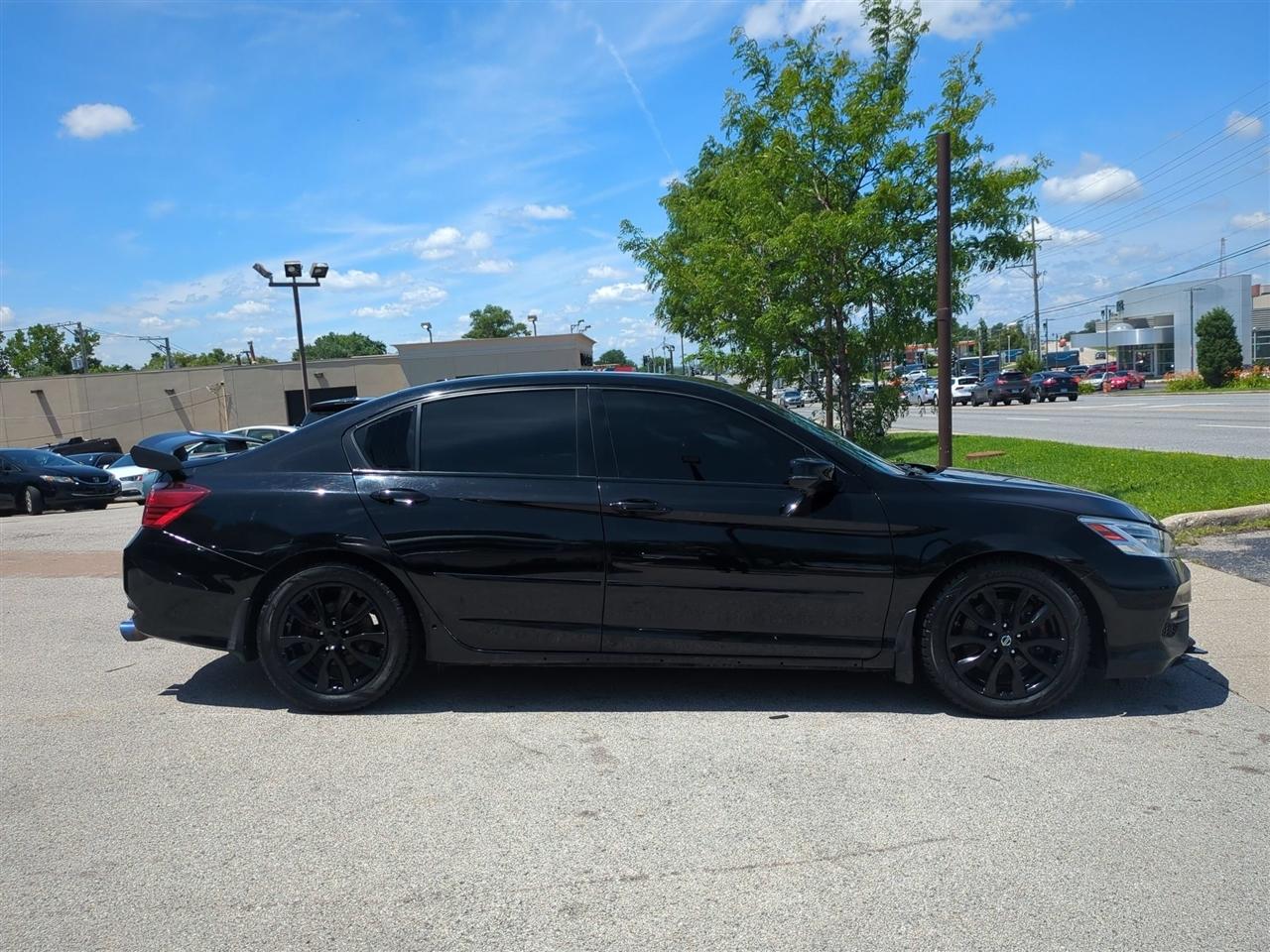 Honda Accord Touring 4D Sedan V6 2017