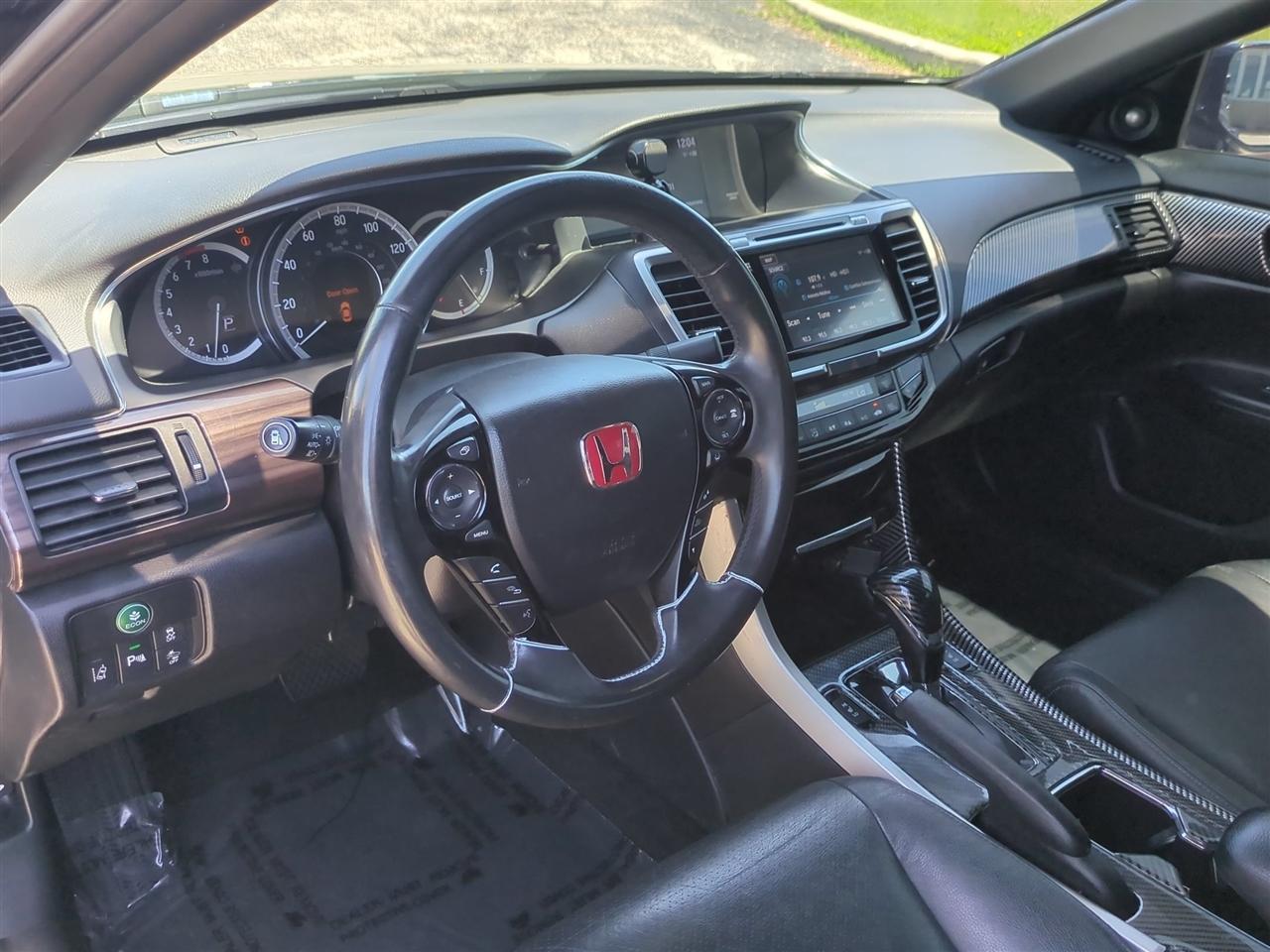 Honda Accord Touring 4D Sedan V6 2017