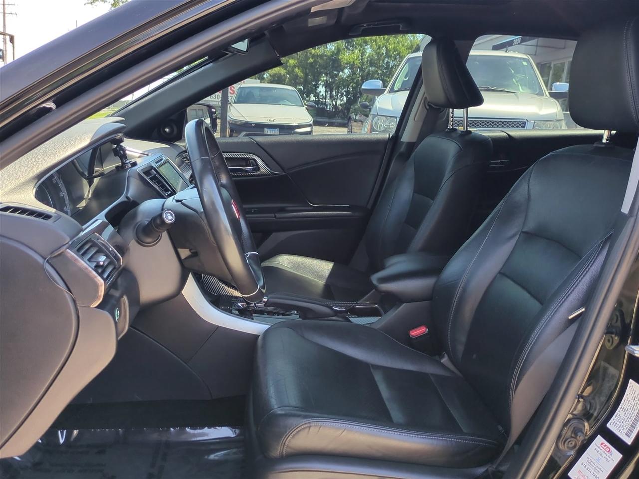 Honda Accord Touring 4D Sedan V6 2017
