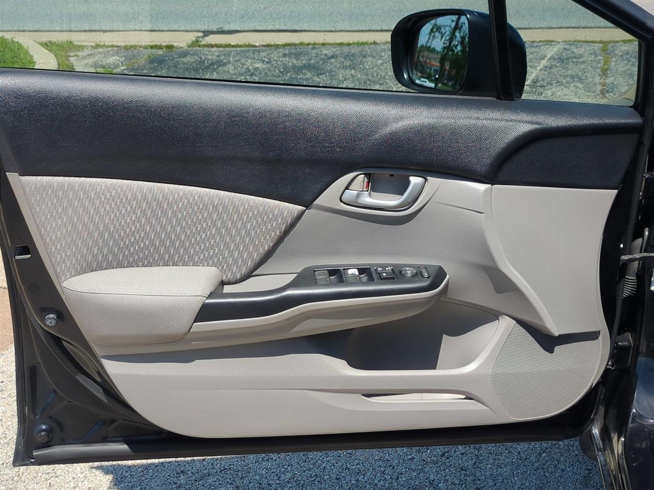 Honda Civic LX Sedan CVT 2014