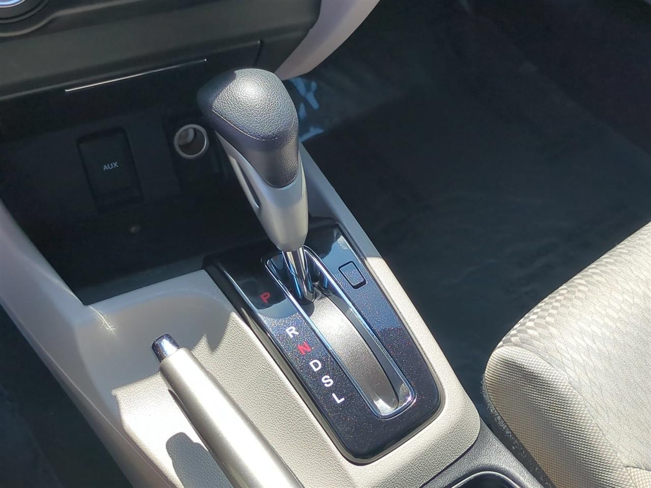 Honda Civic LX Sedan CVT 2014