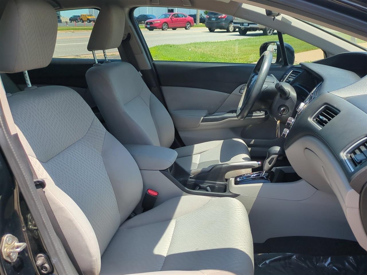 Honda Civic LX Sedan CVT 2014