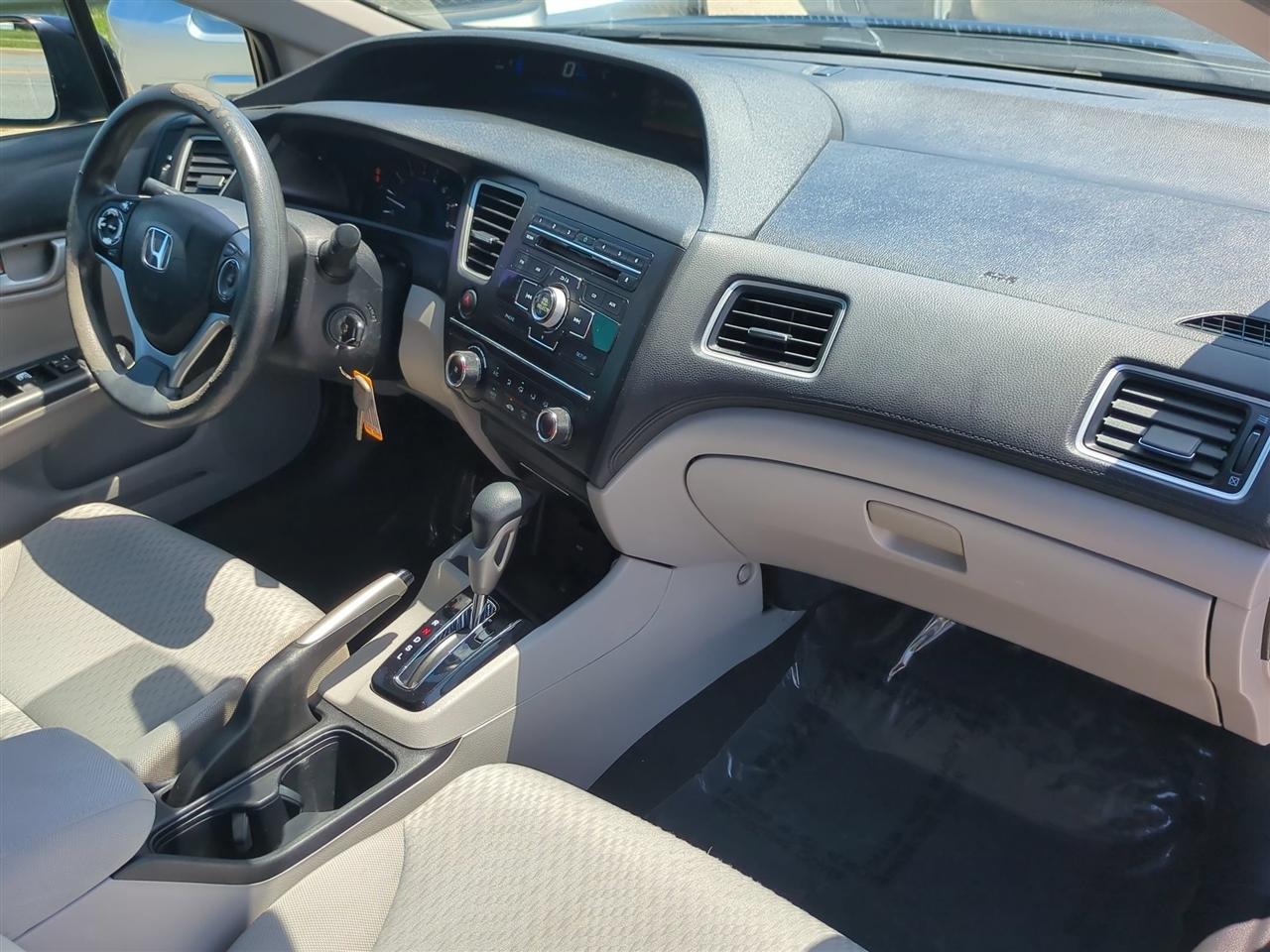 Honda Civic LX Sedan CVT 2014