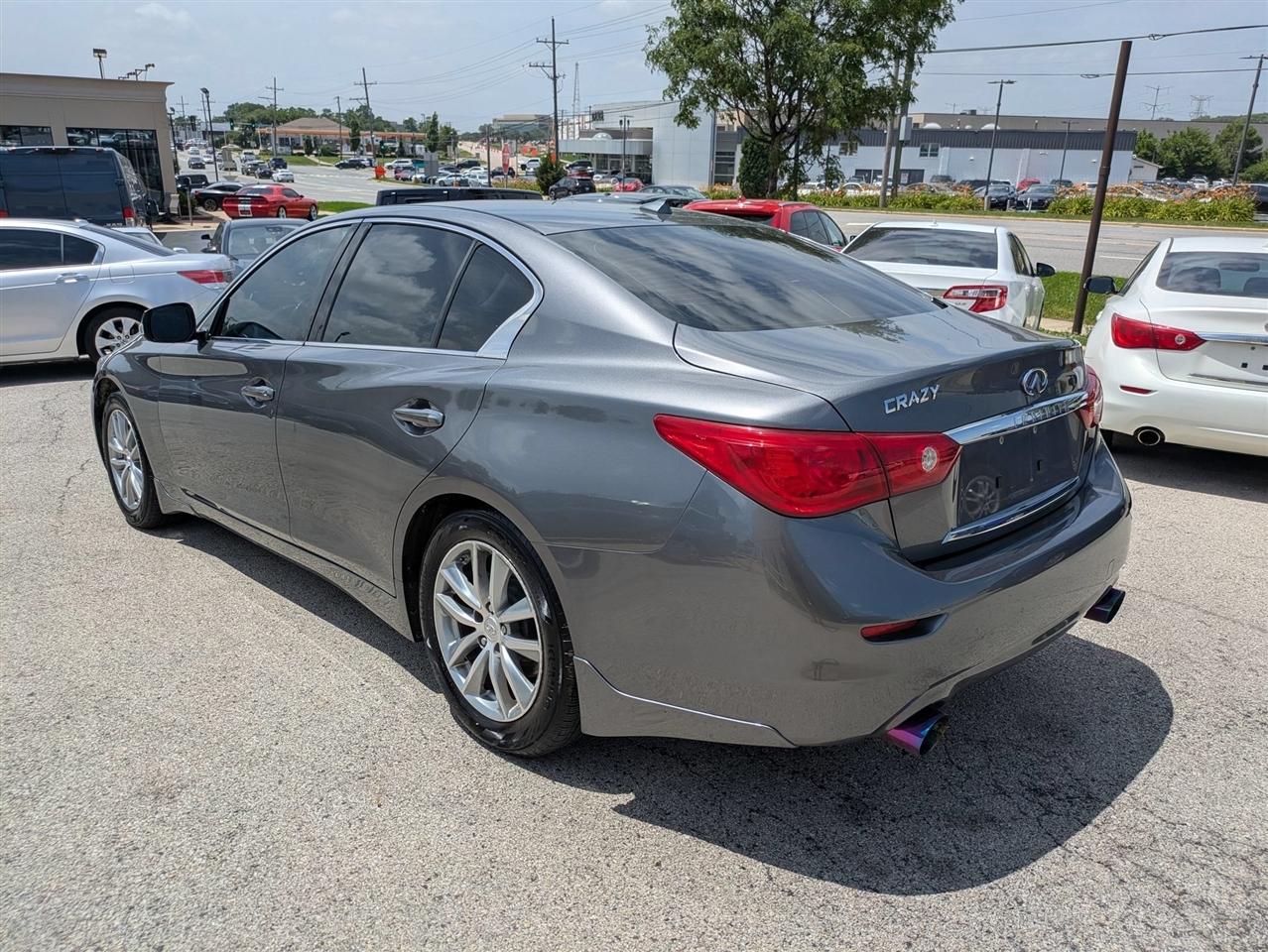 Infiniti Q50 Premium 4D Sedan AWD 2014