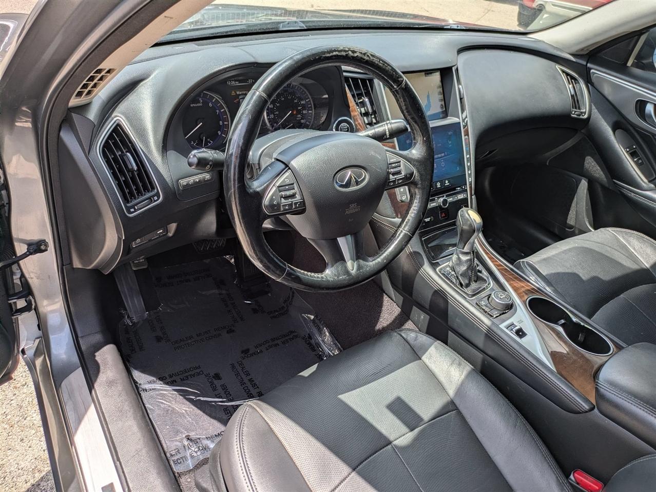 Infiniti Q50 Premium 4D Sedan AWD 2014