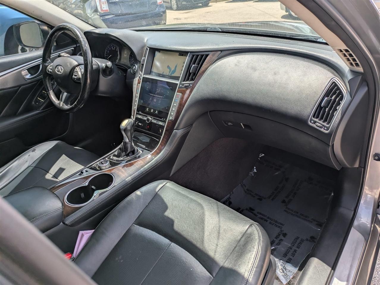 Infiniti Q50 Premium 4D Sedan AWD 2014