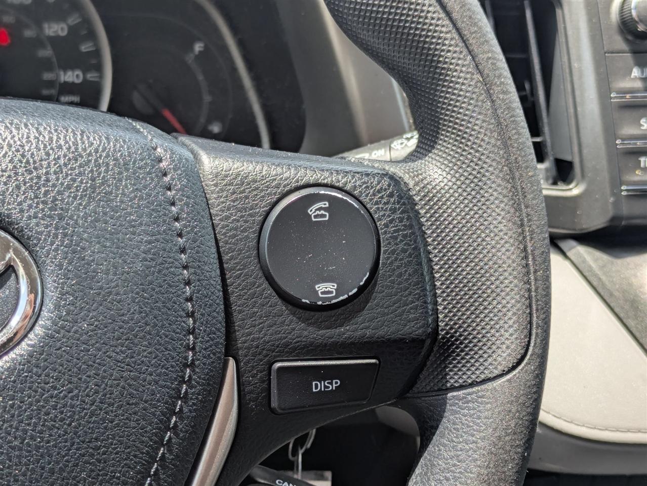 Toyota RAV4 LE AWD 2013