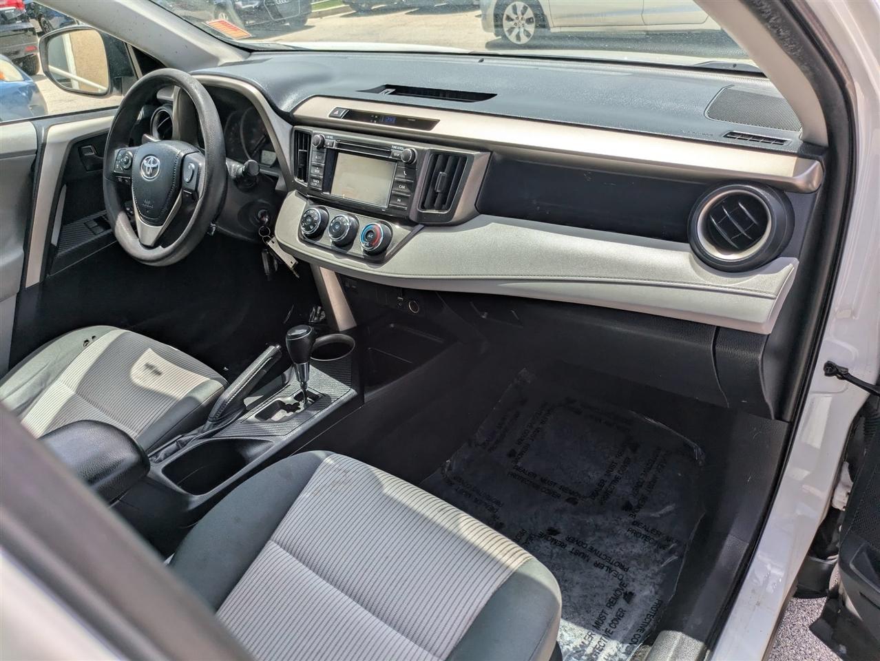 Toyota RAV4 LE AWD 2013